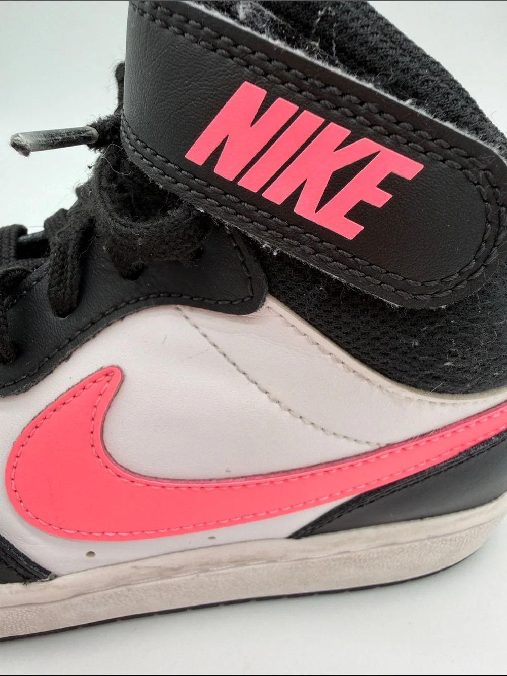 Nike Court Borough 2 Mid Girls Size 4Y White Pink Black Athletic Shoes Sneakers - Picture 14 of 16